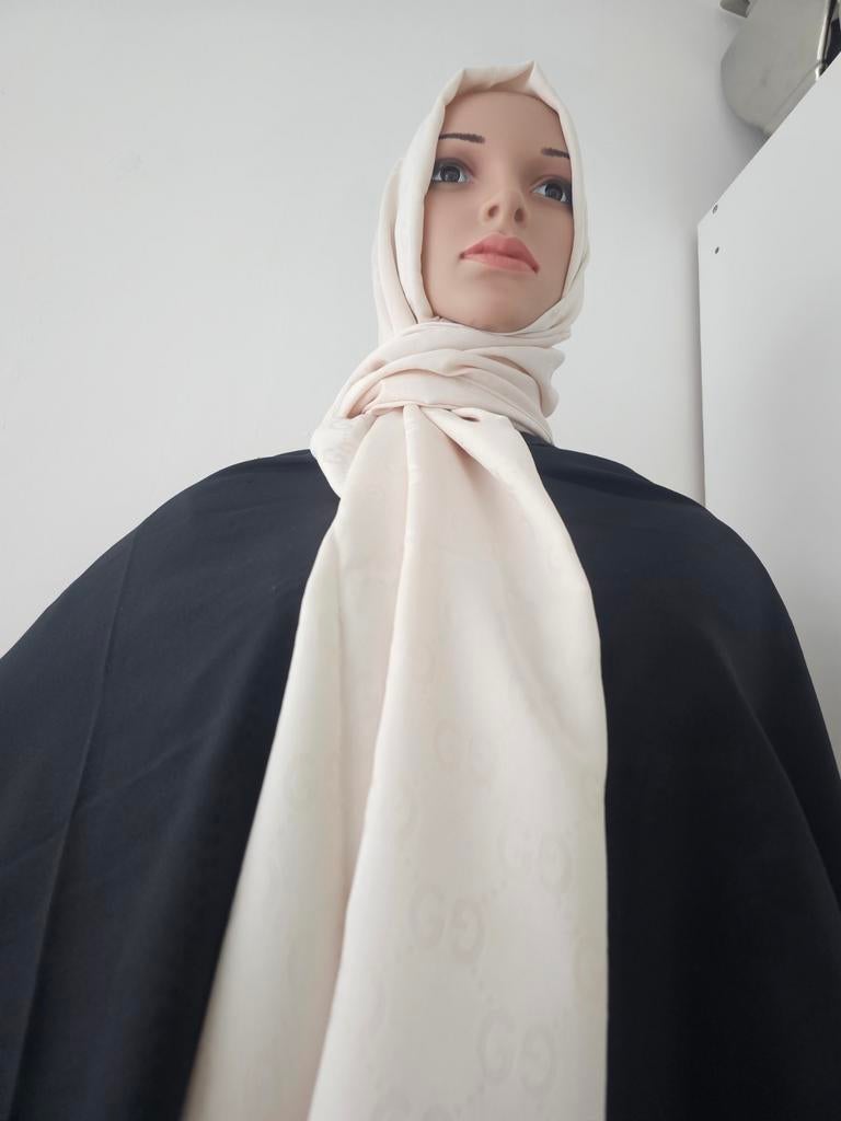 Sjaal groot Avandia merk meloenkleurig, Ophalen of Verzenden, Zo goed als nieuw, Maat 46/48 (XL) of groter, Sjaal