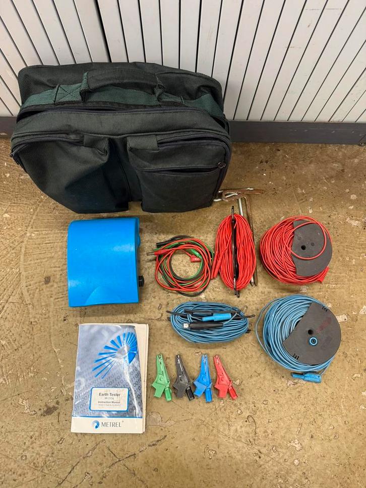 Metrel mI2124 aardspreidingsweerstandmeter, Doe-het-zelf en Verbouw, Meetapparatuur, Gebruikt, Ophalen of Verzenden