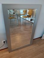 Spiegel design 108 bij 68 cm.in zeer goede staat., Huis en Inrichting, Woonaccessoires | Spiegels, Ophalen of Verzenden, Zo goed als nieuw