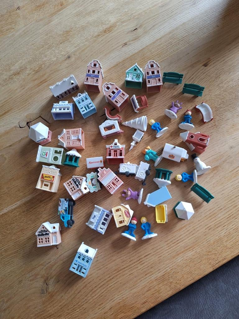 Albert Heijn Winterhuisjes en Figuurtjes, Verzamelen, Supermarktacties, Albert Heijn, Ophalen of Verzenden