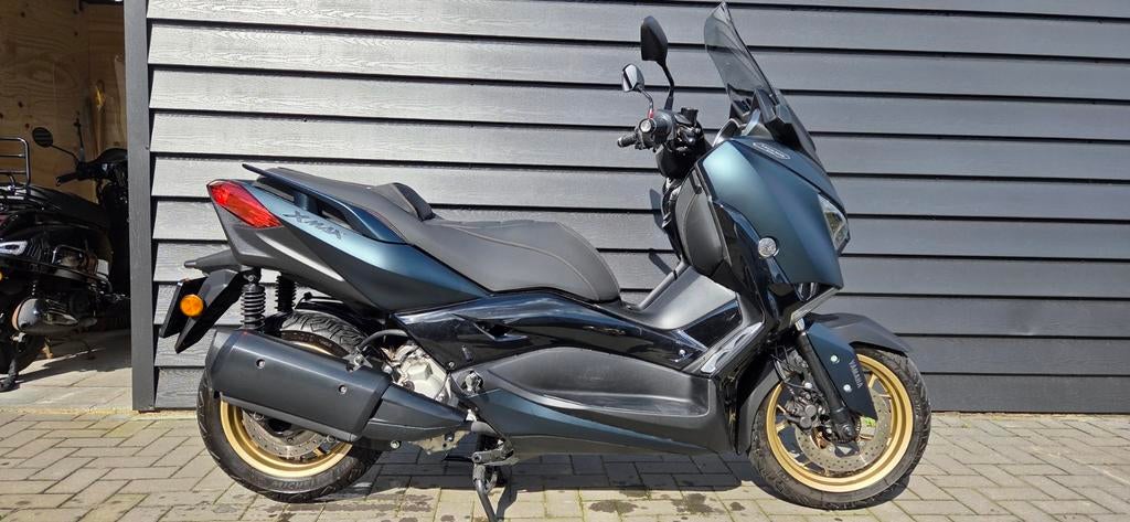 Yamaha X-max 300 Tech Max - Nieuwst. BTW motor maar 4550 km, Motoren, Motoren | Yamaha, Gebruikt, Particulier, Minimaal motorrijbewijs A2