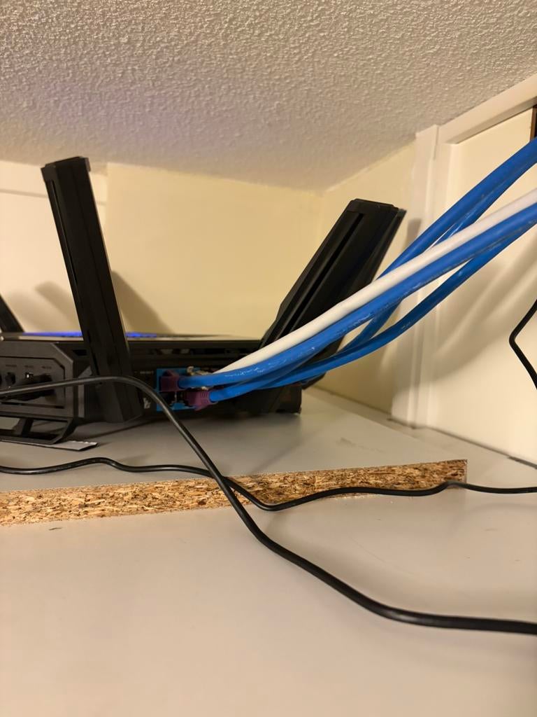 Asus gtbe-98 wifi 7, Ophalen of Verzenden, Zo goed als nieuw