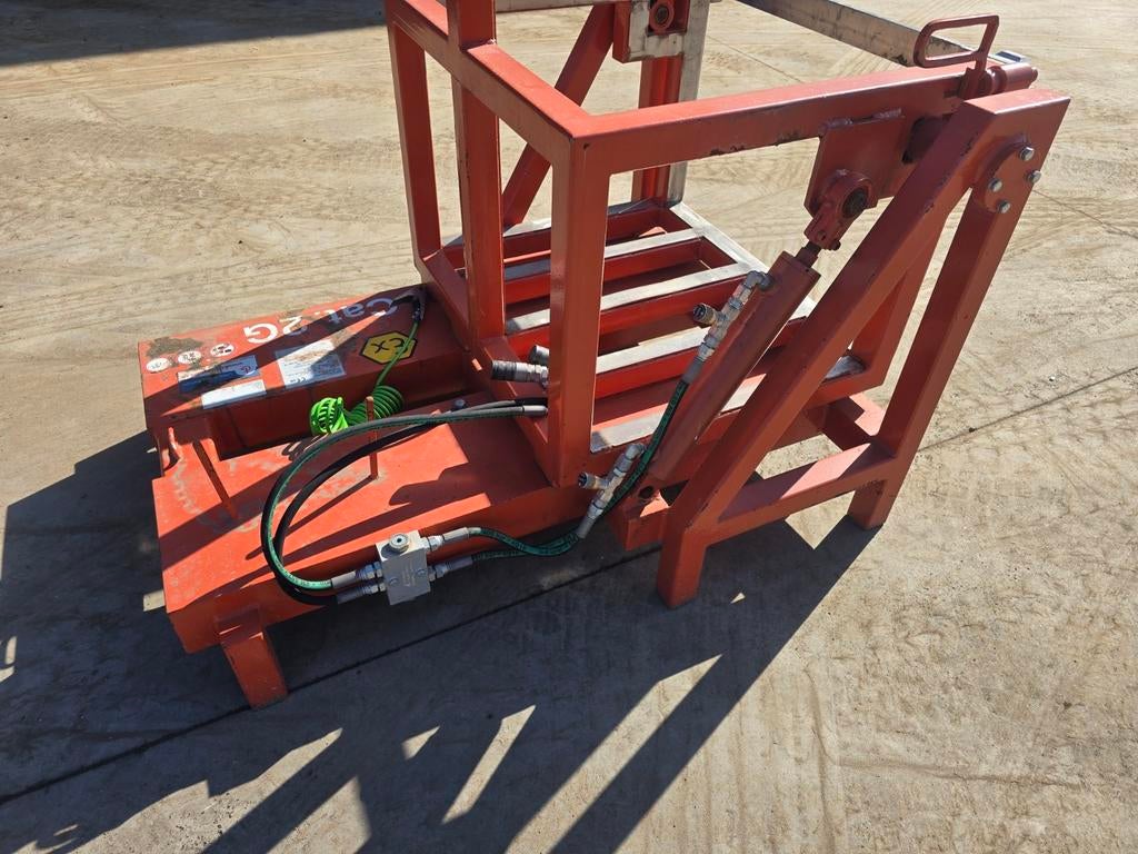 Hydraulische vaten kantelaar vorkheftruck, 100 liter of meer, Ophalen, Gebruikt, Transportkar