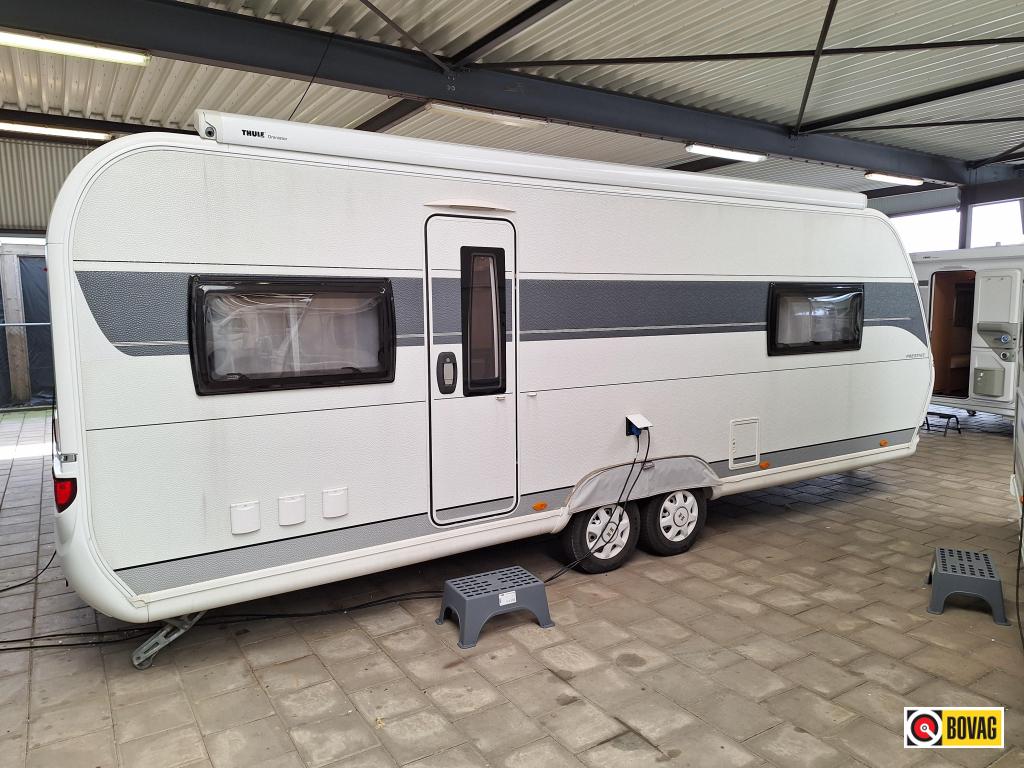 Hobby Prestige 650 UFF AIRCO EN CASSETTE LUIFEL, Caravans en Kamperen, Caravans, Rondzit, Hobby, Bedrijf, Tot en met 4