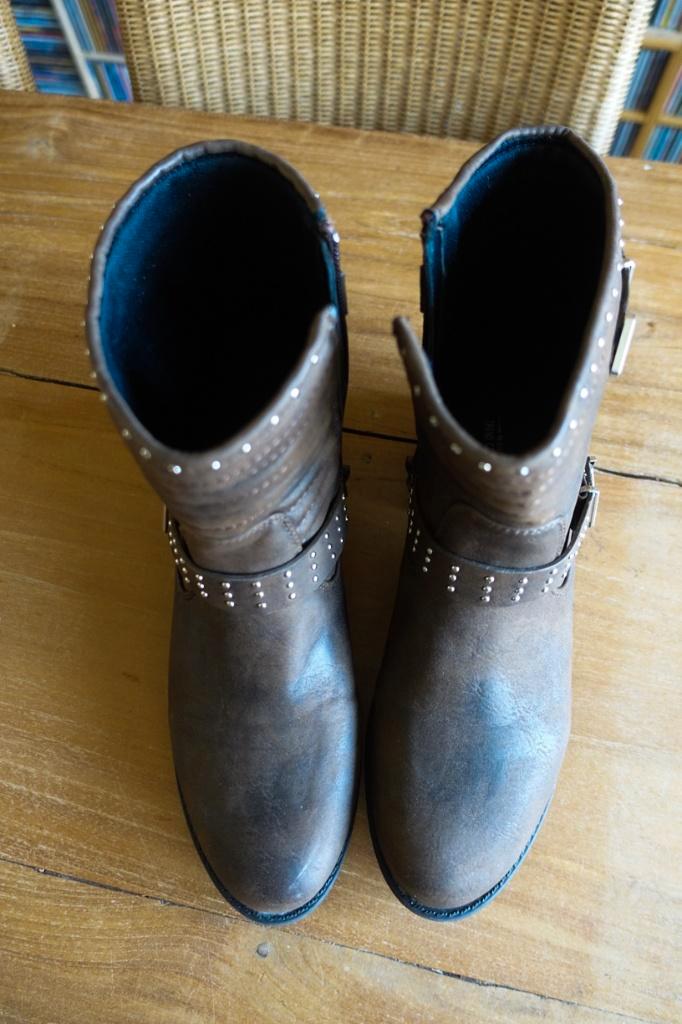 nieuw - bruin vintage look enkel laarsje van Sacha - mt 39, Kleding | Dames, Schoenen, Nieuw, Lage of Enkellaarzen, Bruin, Ophalen of Verzenden