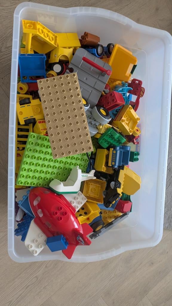 Twee bakken vol met duplo te koop, Ophalen of Verzenden
