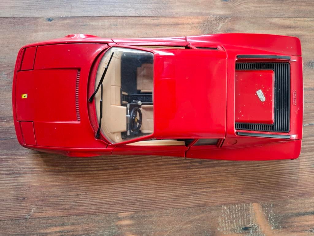 Ferrari Testarossa Schaalmodel - Rood, Ophalen of Verzenden, Gebruikt, Auto, Overige merken