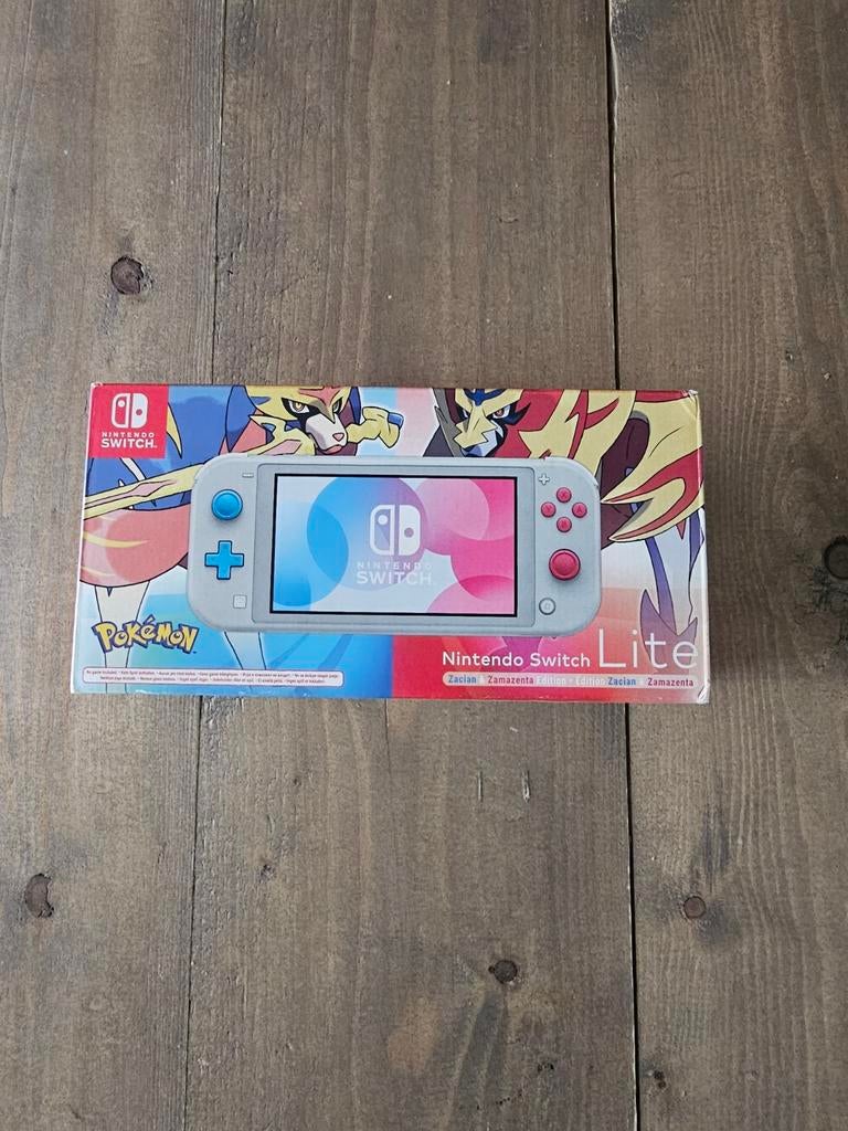 Nintendo Switch Lite Zacian & Zamazenta Edition - ZGAN, Spelcomputers en Games, Spelcomputers | Nintendo Switch Lite, Zo goed als nieuw