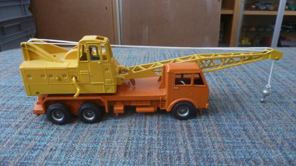 Dinky toys 20 ton crane, Ophalen of Verzenden, Zo goed als nieuw, Bus of Vrachtwagen, Overige merken