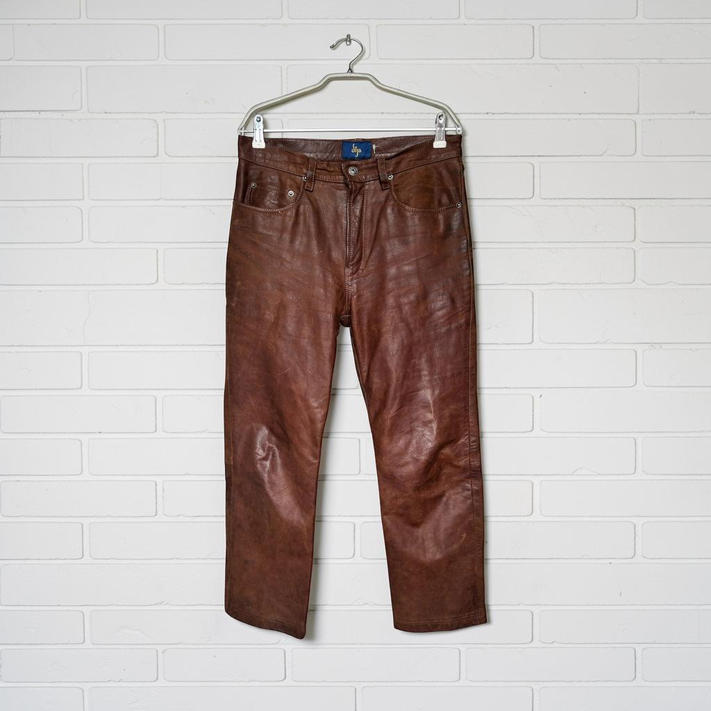 Vintage Jean Maat 32 Bruin Leer Straight Leg Dija, Overige kleuren, Ophalen of Verzenden, W30 - W32 (confectie 38/40), Dija