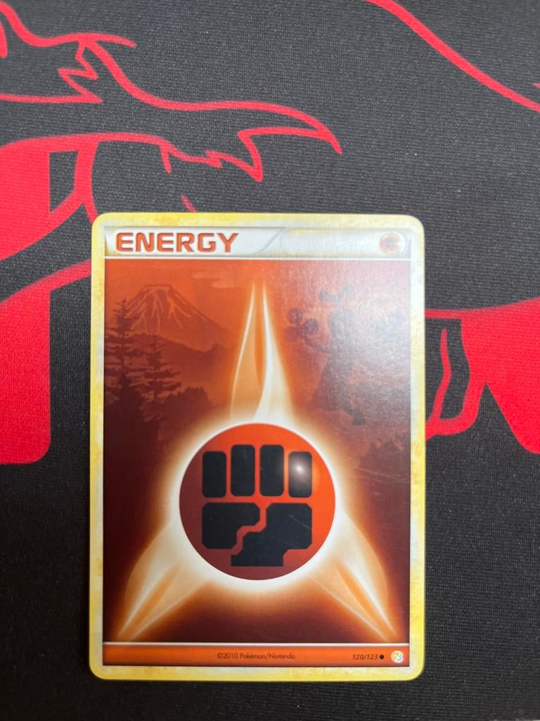 Fighting Energy Pokémon Kaart HeartGold SoulSilver 120/123, Ophalen of Verzenden, Gebruikt, Losse kaart