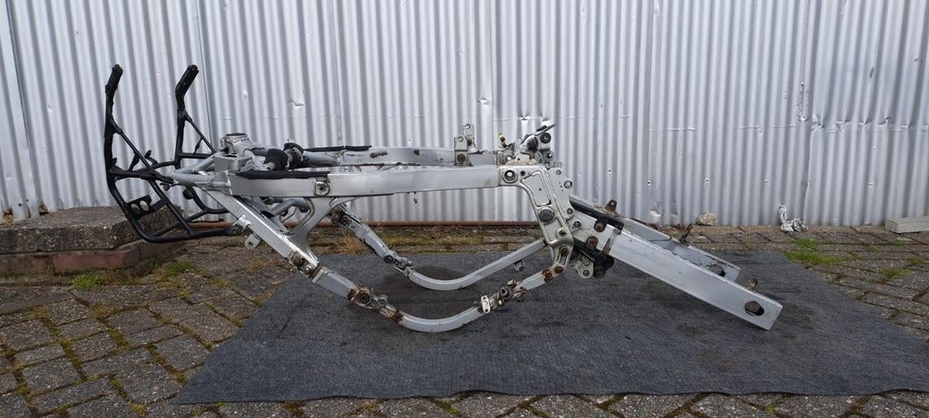 Yamaha FJ1200 onderdelen, Ophalen