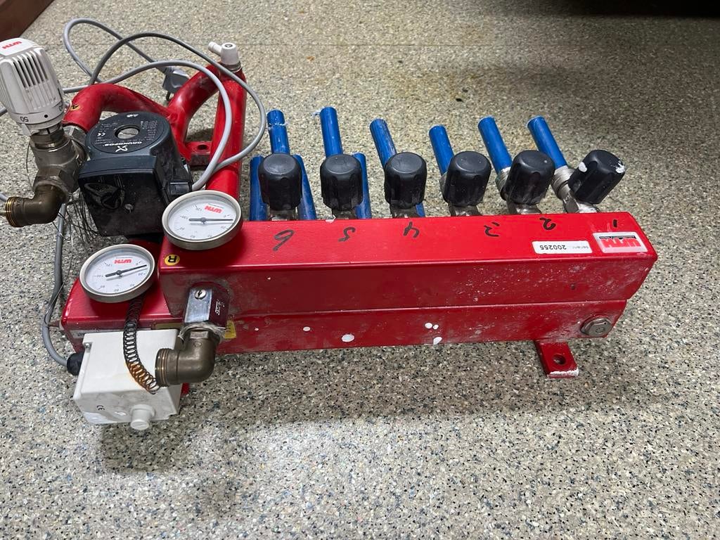 Wth vloerverwarming verdeler 6 groepen, Doe-het-zelf en Verbouw, Ophalen, Minder dan 30 cm, Overige typen, Minder dan 60 cm