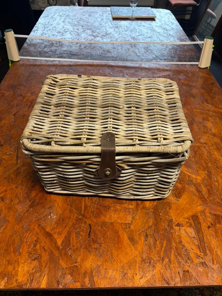 Rieten scooter/fietsmand, Ophalen