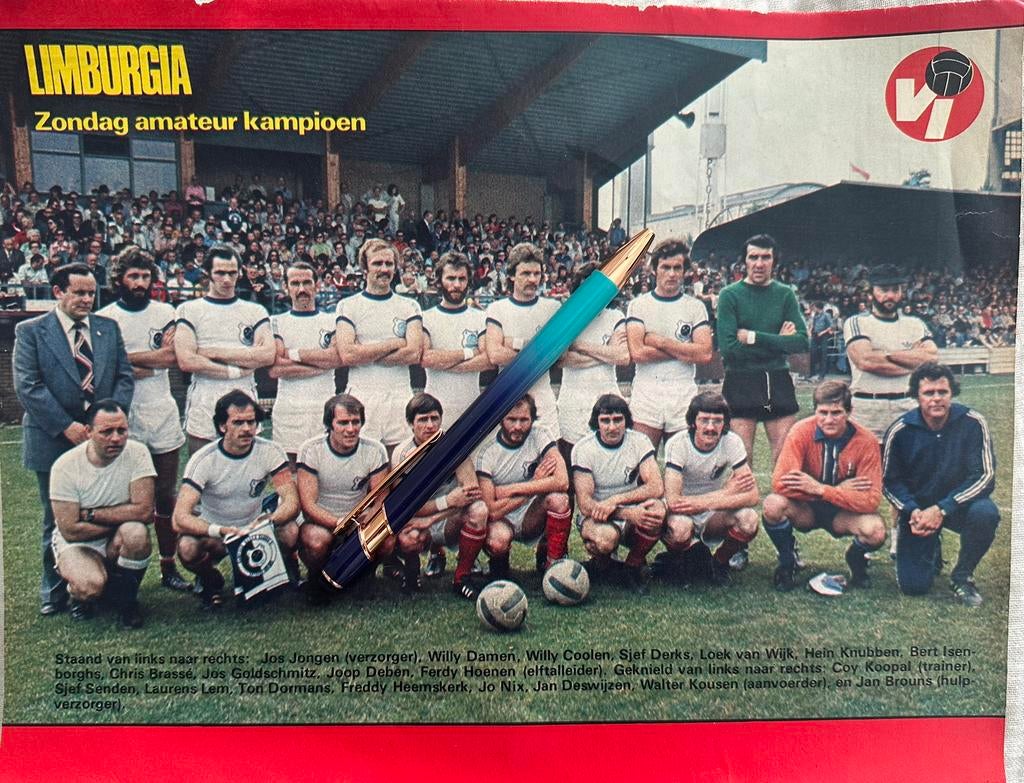Poster SV Limburgia uit 1976, Ophalen of Verzenden, Gebruikt, A1 t/m A3