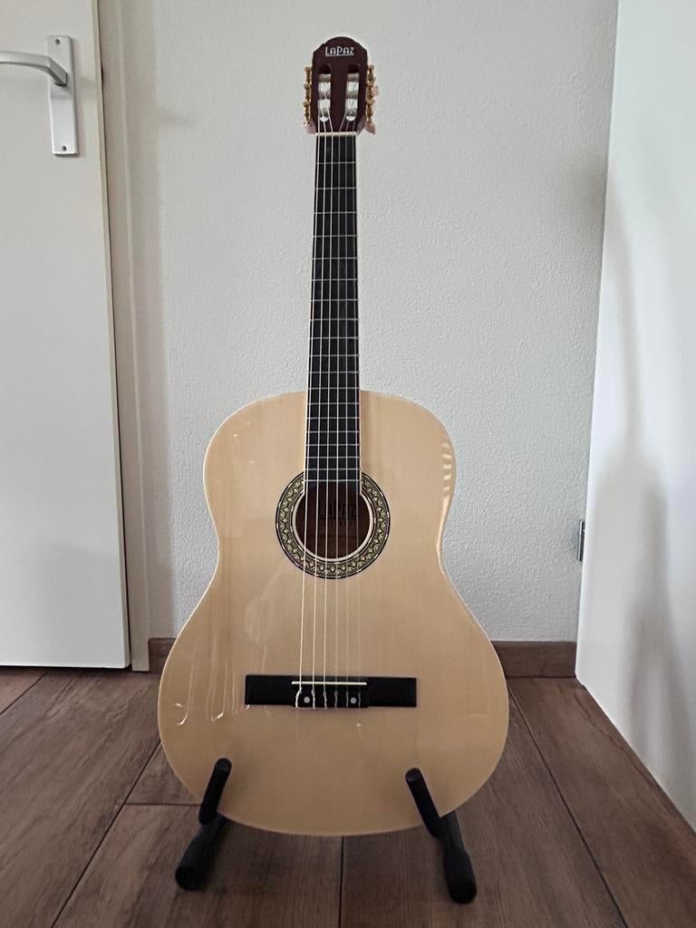 Merkloze gitaar met gitaarhoes, Ophalen, Zo goed als nieuw, Klassieke of Spaanse gitaar
