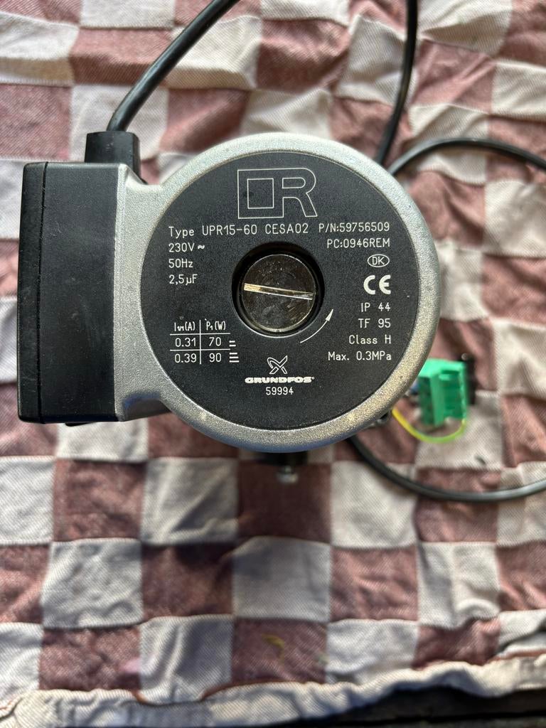 Grundfos pomp UPR 15-60, Doe-het-zelf en Verbouw, Ophalen, Zo goed als nieuw, Overige typen