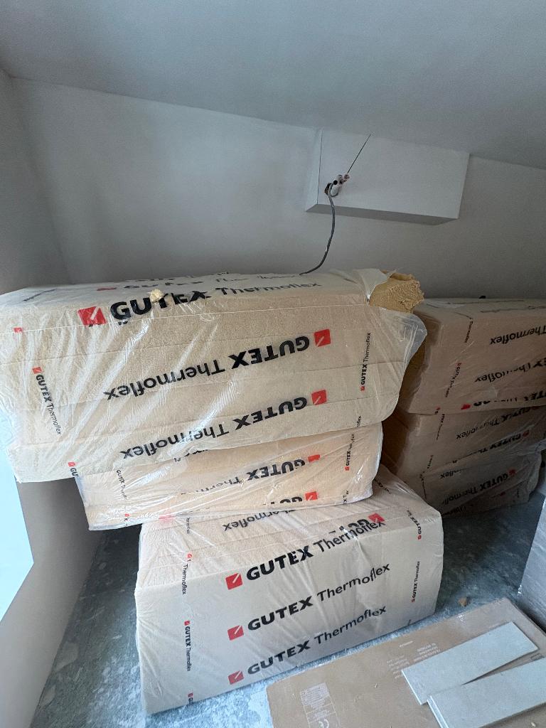 8 pakken GUTEX Thermoflex 140mm houtvezelisolatie, Ophalen, Overige materialen, Dakisolatie, 12 cm of meer