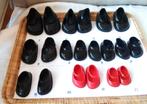 Originele Wildebras poppenschoentjes. Zwart / rood. Plastic., Verzamelen, Poppen, Ophalen of Verzenden, Zo goed als nieuw, Kleertjes