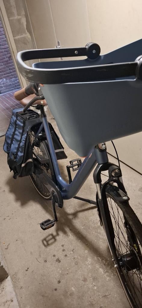 Dames fiets blauw, Fietsen en Brommers, Fietsen | Dames | Damesfietsen, Ophalen, Versnellingen, 56 cm of meer, Zo goed als nieuw
