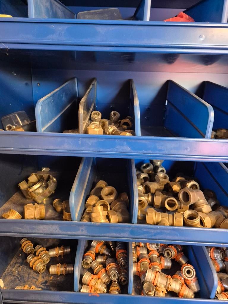 Uponor en knelfittingen, Ophalen of Verzenden, Nieuw, Koper of Messing, Scharnier