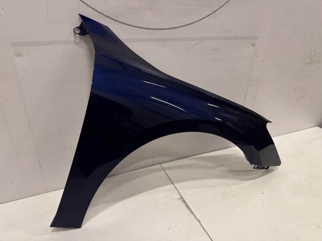 AUDI A3 S3 8Y0 VOORSCHERM SPATBORD RECHTS VOOR 8Y0821106, Gebruikt, AUDI AG, Auto-Union-Strasse 1
85045  Ingolstadt, DE, Kundenbetreuung@audi.de