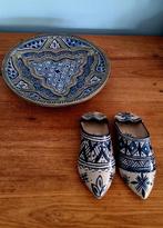 Antiek Marokkaans bord en schoentjes Fez, Ophalen of Verzenden