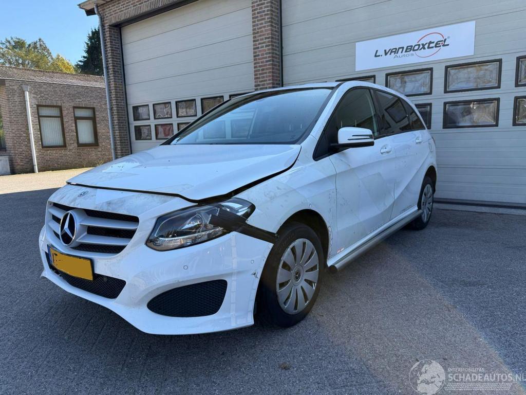 Mercedes-Benz B-Klasse 220 d Ambition Automaat NAP !, Auto diversen, Automaat, Overige carrosserieën, Mercedes-Benz, Diesel