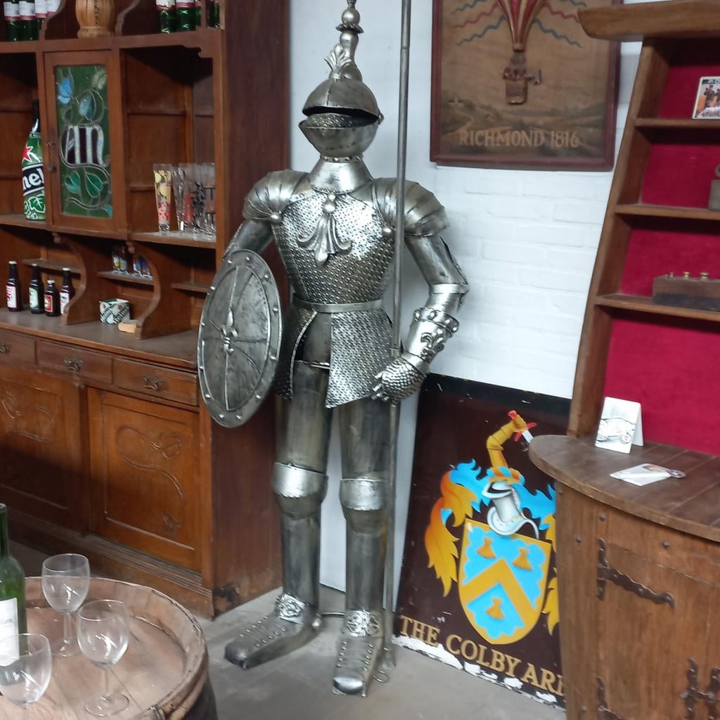 mooi harnas, Ophalen