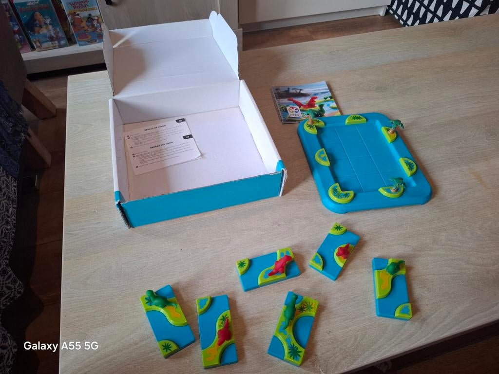 SmartGames Dinosaurs: Mystic Islands - Logica Puzzelspel, Info@smartgames.eu, Een of twee spelers, Smart Toys and Games NV, Industriepark De Bruwaan 30, 9700 Oudenaarde, België