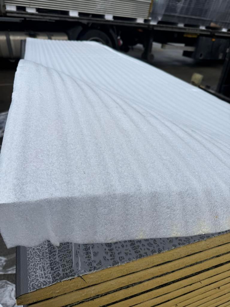 Inpak materiaal Tempex en Foam, Ophalen, Zo goed als nieuw