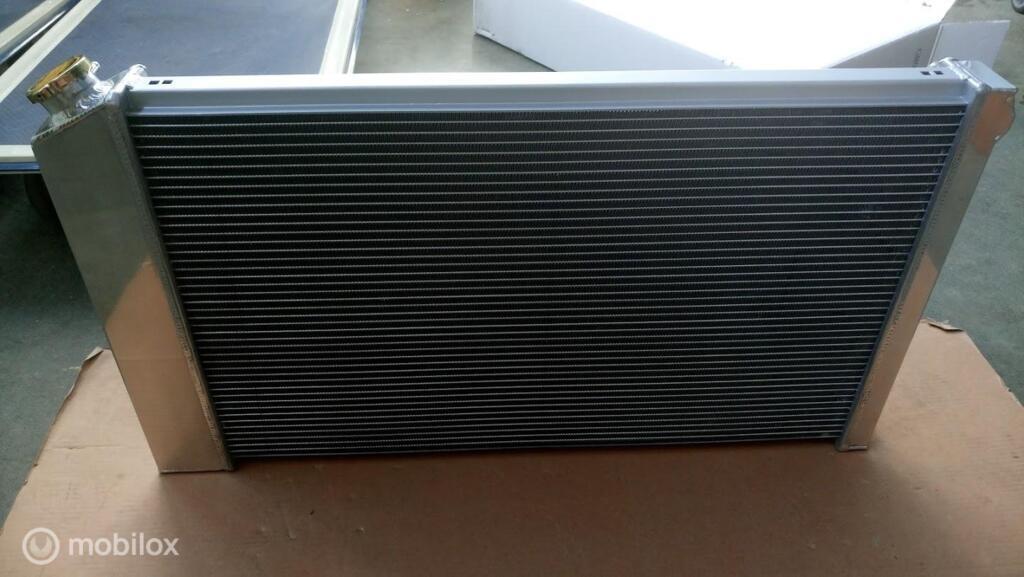 Radiateur + fans 1967-1980 GM / Chevy 1968-1979 Chevrolet, Nieuw, Ophalen of Verzenden