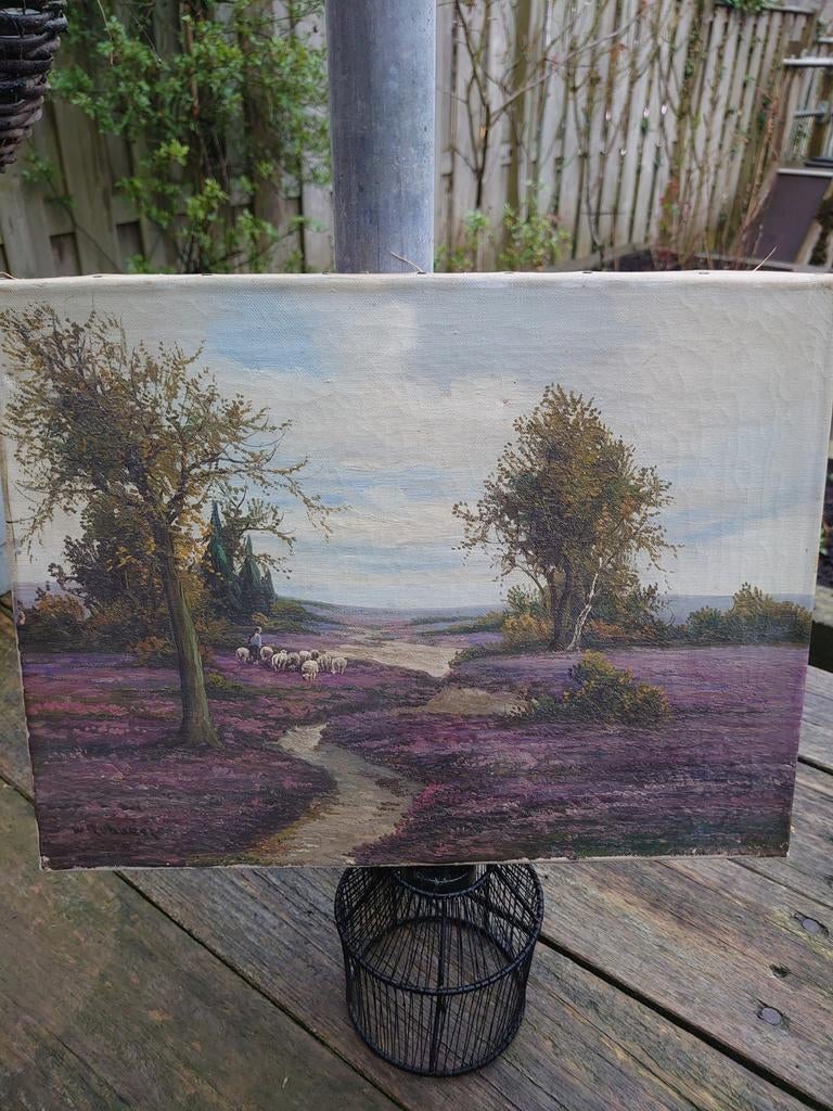Schilderij paars heidelandschap met schapen gesigneerd, Ophalen of Verzenden