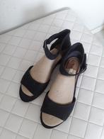 Dames sandalen suède 42, Ophalen, Zo goed als nieuw, Blauw, Sandalen of Muiltjes