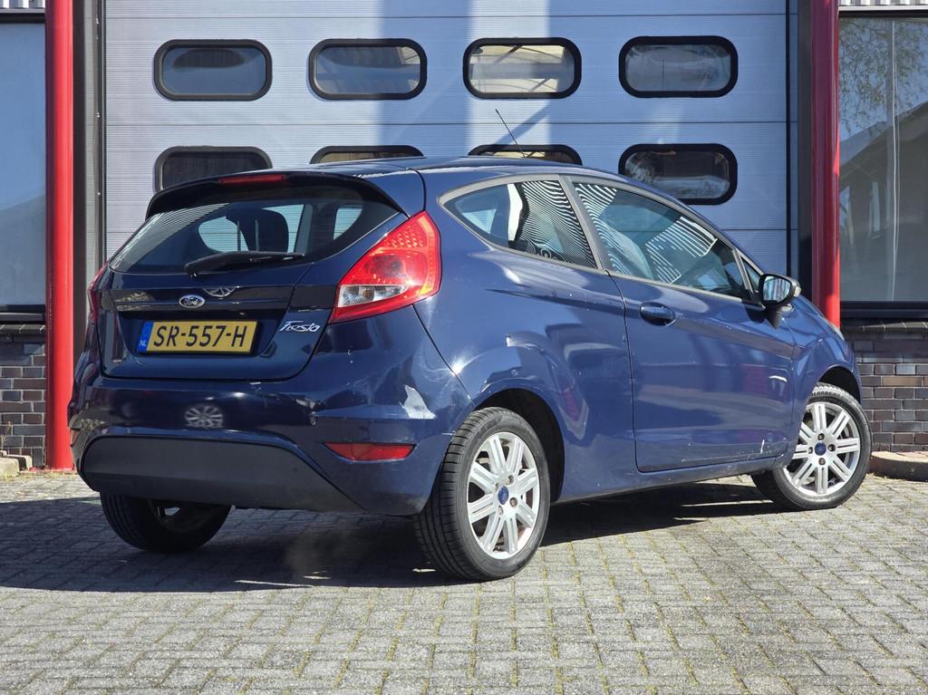 Ford Fiesta 1.4 Trend Automaat/Airco/AUX/LMV/Goedkoop!, Auto's, Euro 5, 4 cilinders, Blauw, Elektrische ramen