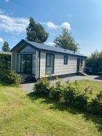 Mooi chalet op ruime jaarplaats