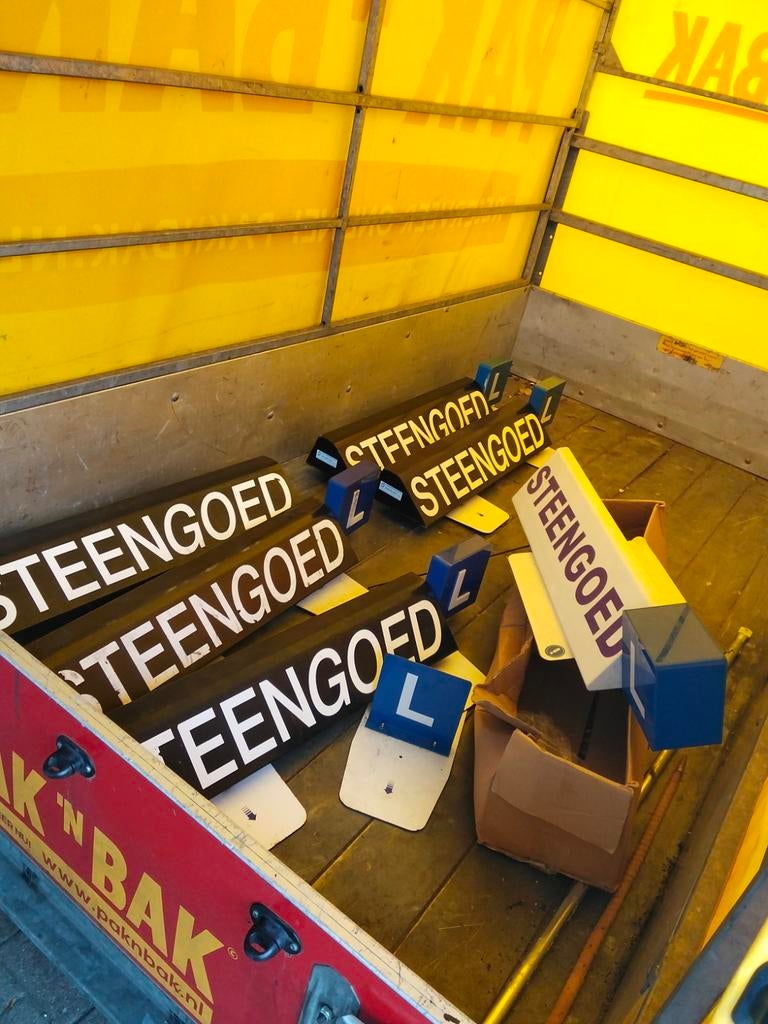 Aerodynamisch dakbord Verjo magneet - Rijschoolbord, Auto diversen, Ophalen, Gebruikt