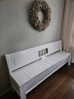 Witte klepbank - opbergbank  - klapbank  - bank - halbank, Ophalen
