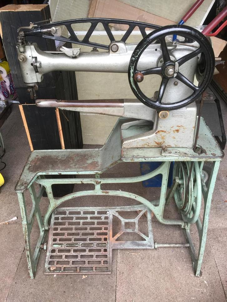 Antieke Industriële Schoenmakers Naaimachine, Antiek en Kunst, Antiek | Naaimachines, Ophalen of Verzenden