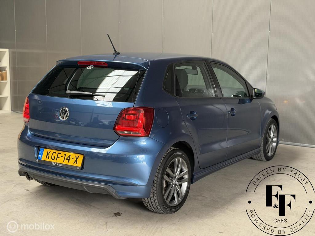 Volkswagen Polo 1.2 TSI Original Full R Line IN en UIT, Stof, Gebruikt, 4 cilinders, Blauw