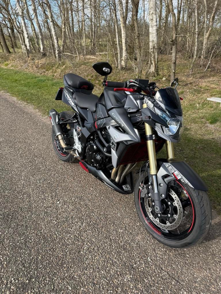 Suzuki GSR750 - ABS - Lage KM  - FREEGUN, Motoren, 4 cilinders, Motorrijbewijs A, Gebruikt, 749 cc