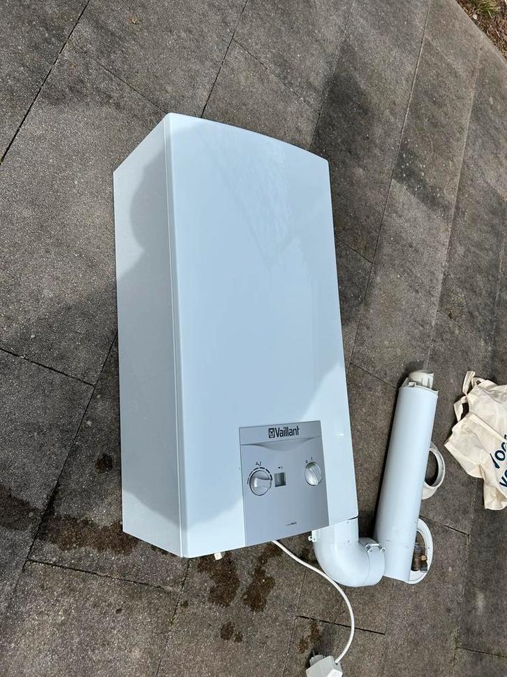 Vaillant Turno Mag geiser, Doe-het-zelf en Verbouw, Geisers en Boilers, Gebruikt, Geiser, Aardgas, Ophalen of Verzenden