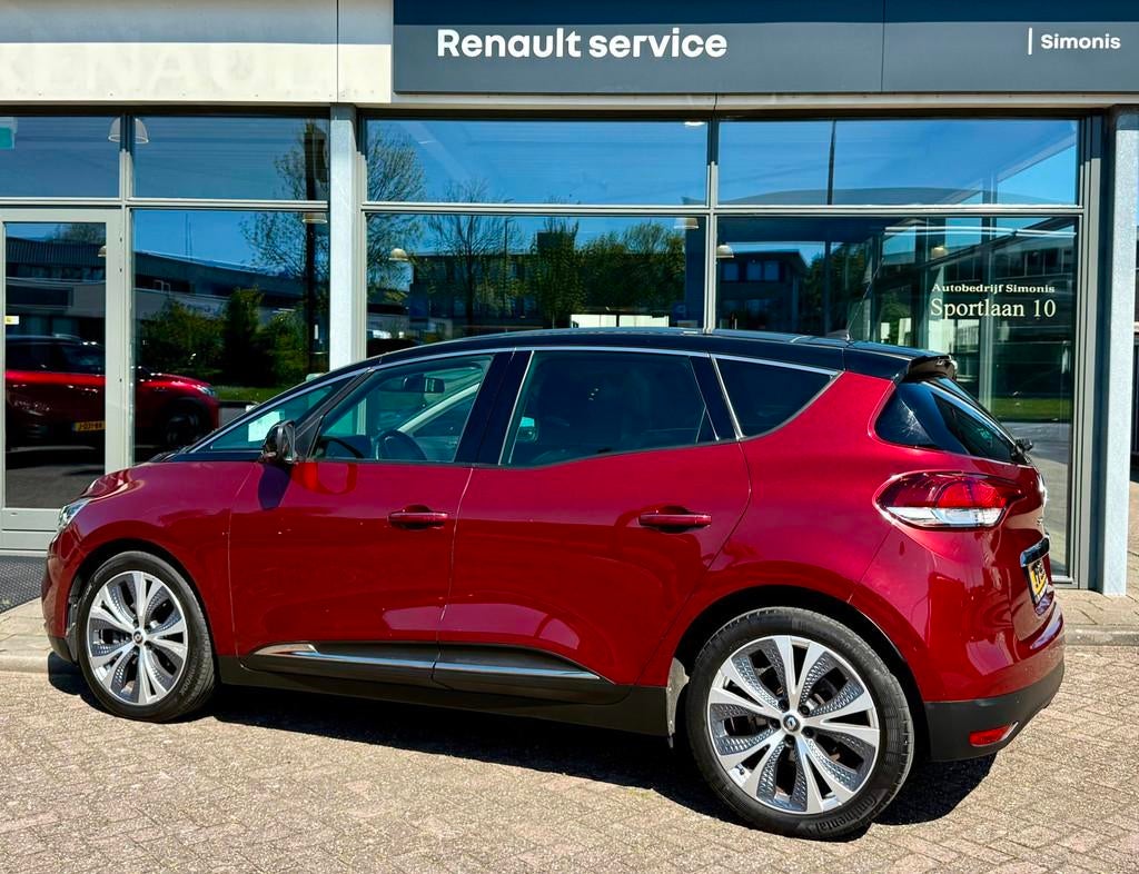 Renault SCENIC 1.3 TCe Bose Automaat | Panorama dak | Head-u, 4 cilinders, Leder en Stof, Bedrijf, 1428 kg