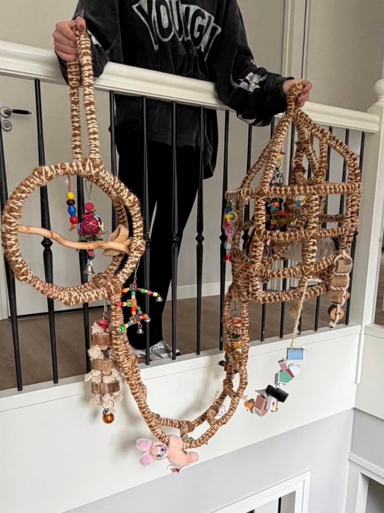 Klim- en speelnet met speeltjes voor parkieten en papegaaien, Ophalen, Zo goed als nieuw, Speelgoed