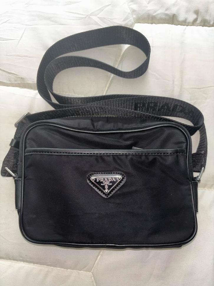 Prada Crossbody Tas Zwart, Sieraden, Tassen en Uiterlijk, Tassen | Schoudertassen, Gebruikt, Overige merken, Zwart, Ophalen of Verzenden