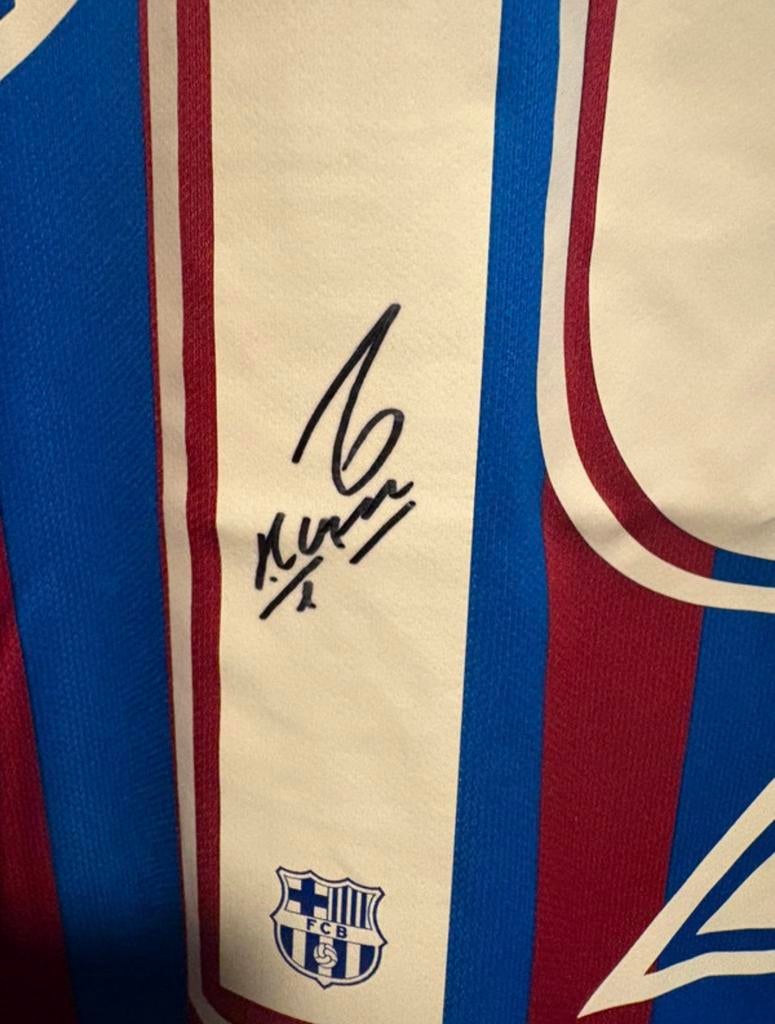 Kün Aguero gesigneerd shirt - beckett certificaat, Ophalen of Verzenden, Zo goed als nieuw, Buitenlandse clubs, Shirt