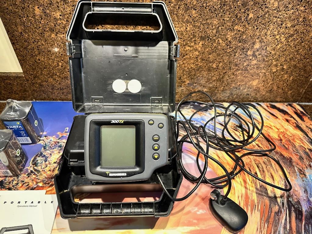 Humminbird 300TX Tri-beam draagbare visvinder in koffer, Ophalen of Verzenden, Gebruikt, Overige typen