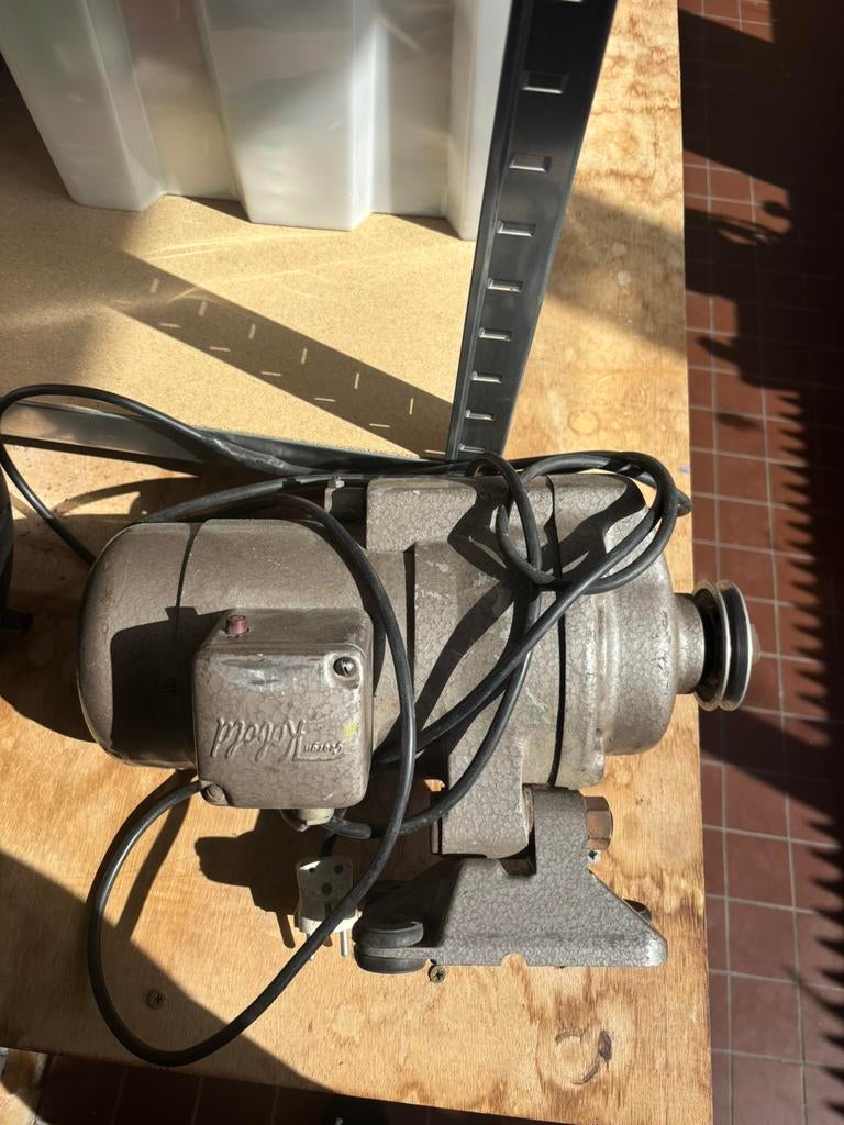 Pfaff naaimachine motor, Ophalen, Naaimachine, Industrieel, Gebruikt
