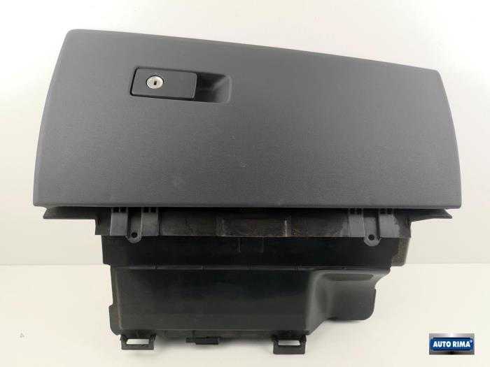 Dashboardkastje van een Volvo V70, Auto-onderdelen, Gebruikt, -, -, Ophalen of Verzenden