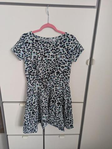 Jurkje mt128 leeftijd 8jr beschikbaar voor biedingen